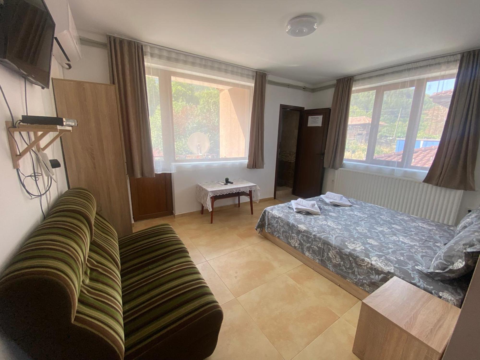 Анелия Hotell Sapareva Banja Eksteriør bilde