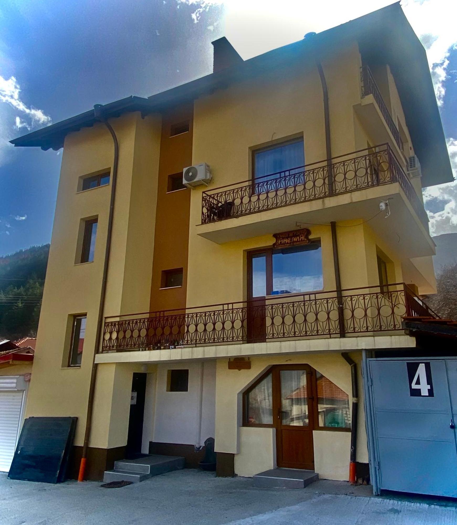 Анелия Hotell Sapareva Banja Eksteriør bilde